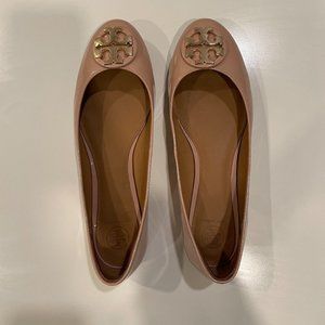 Tory Burch Claire Patent Leather Nude Ballet Flat Size 8.5
